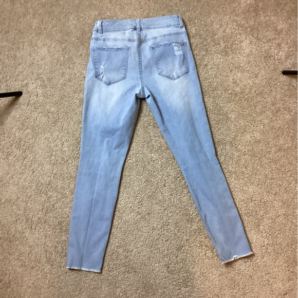 Light blue ripped jeans - Picture 2 of 3